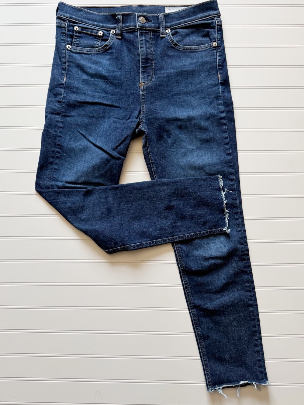 rag & bone 10” ankle skinny Dark Blue Crop Jeans with rough hem.